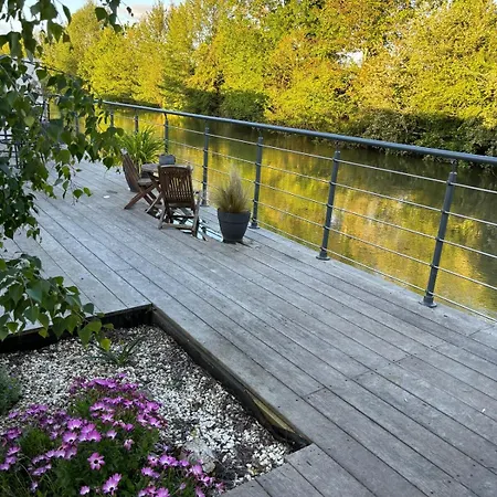 Marais Poitevin Maison Au Bord De L'eau Magne (Deux-Sevres)